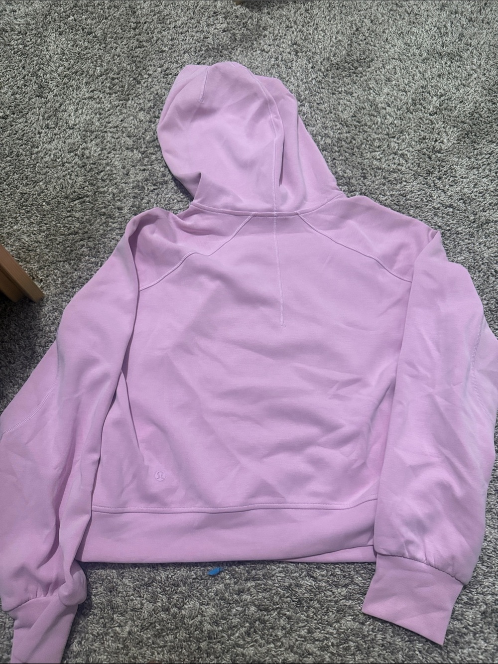 lululemon athletica Lavender Cropped Hoodie - Picture 4 of 5